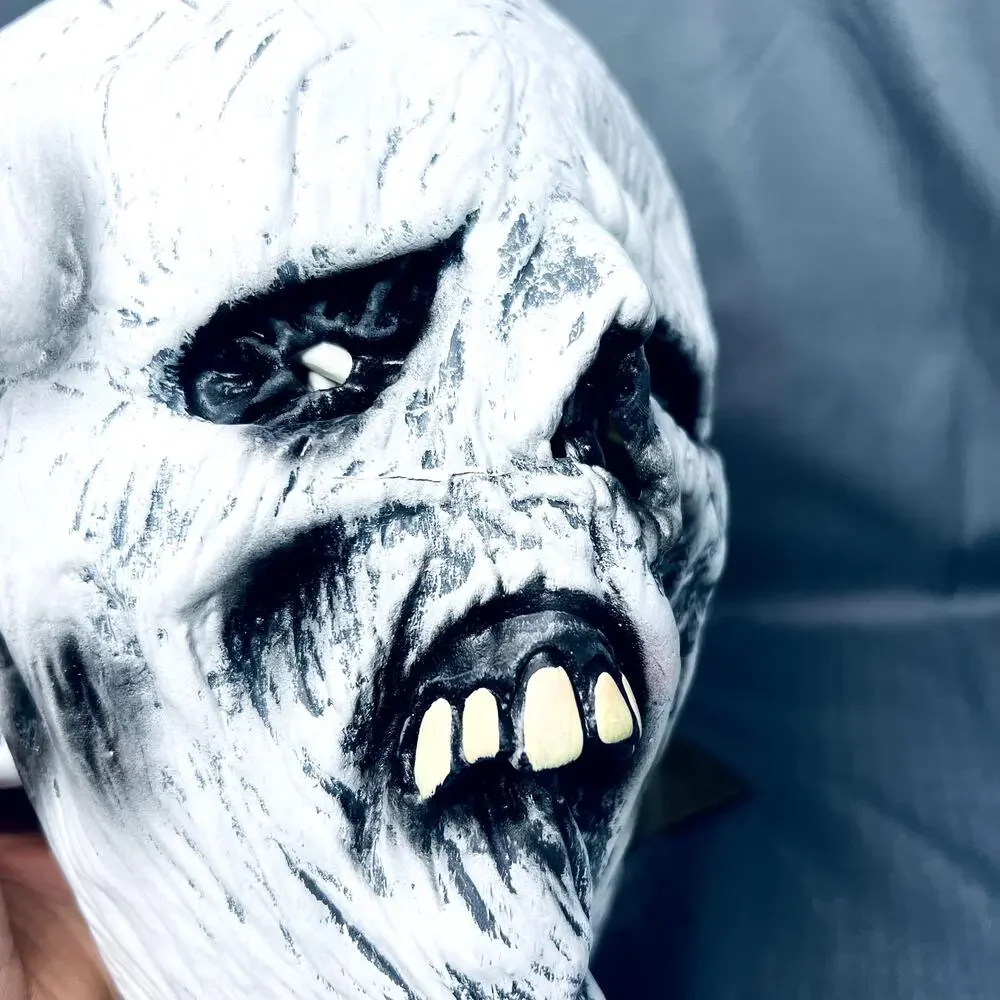 Unbranded halloween resident